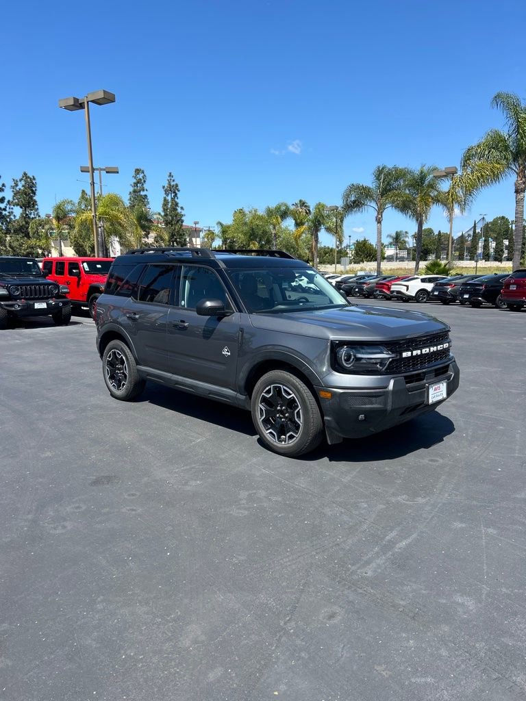 Used 2025 Ford Bronco Sport Outer Banks image 6