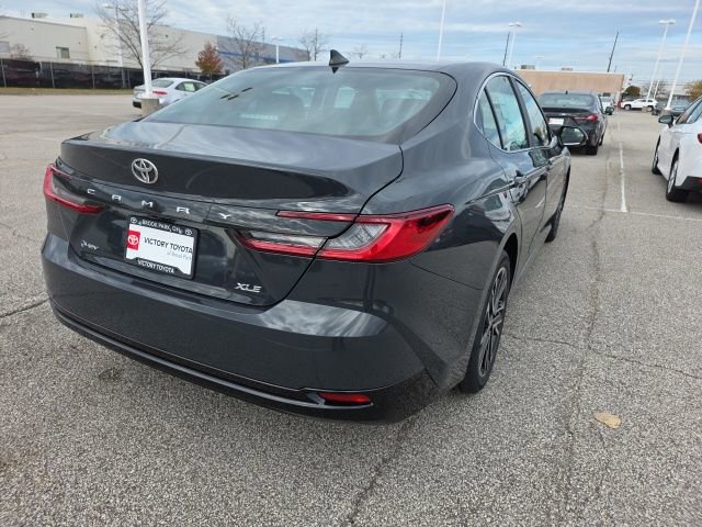 New 2026 Toyota Camry XLE image 7
