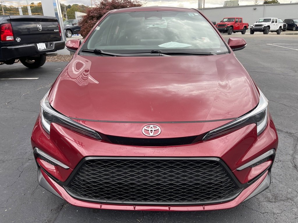 Used 2024 Toyota Corolla SE image 2