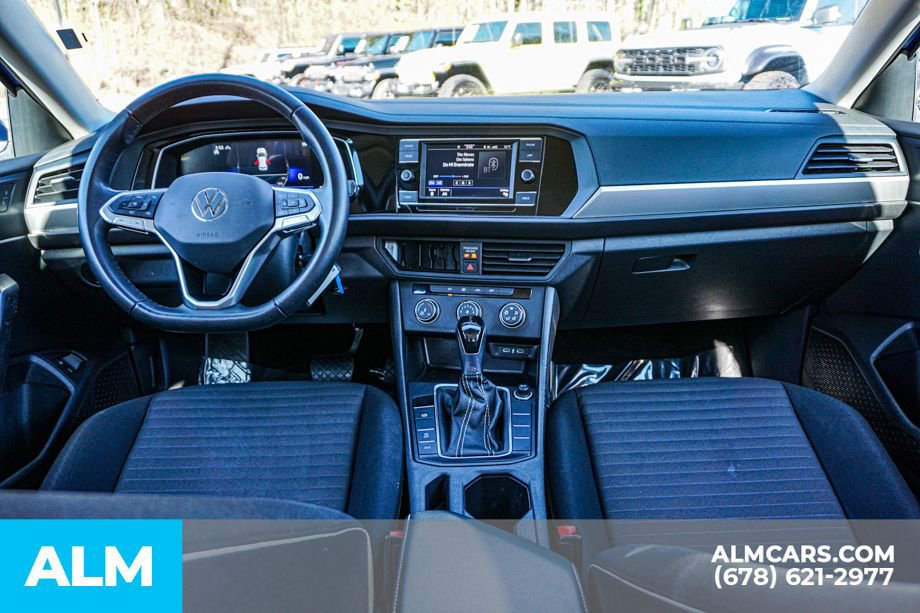 Used 2024 Volkswagen Jetta S image 25