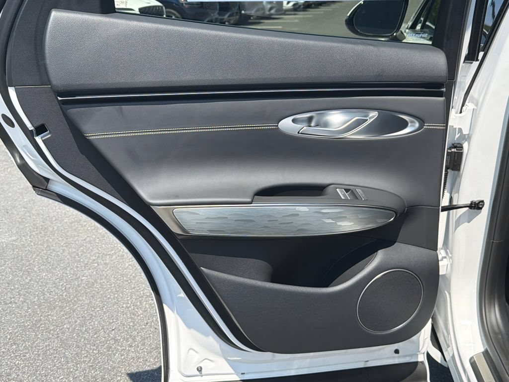 New 2027 Genesis Electrified GV70 AWD/4WD image 24