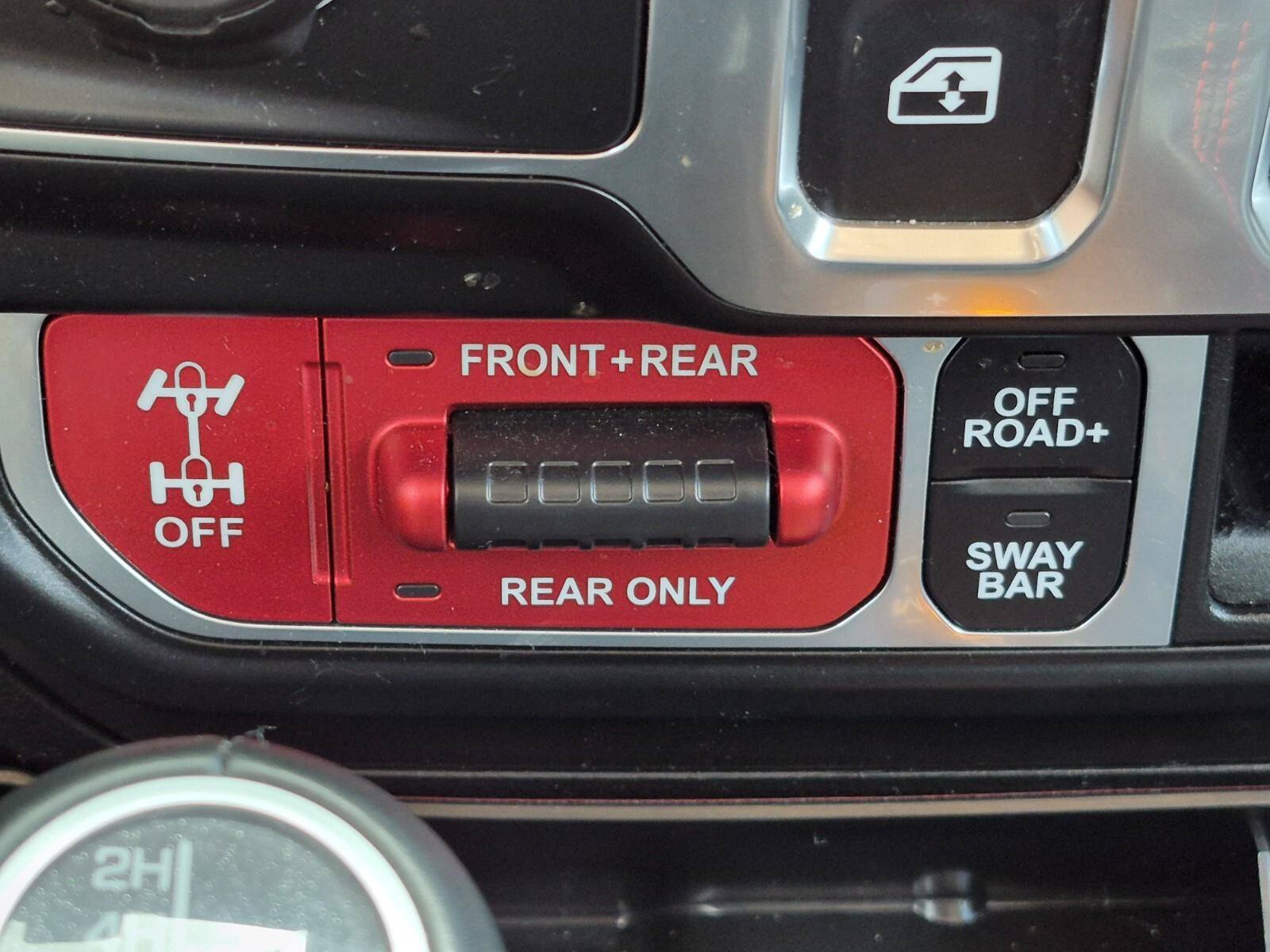Used 2021 Jeep Wrangler Rubicon AWD/4WD image 30