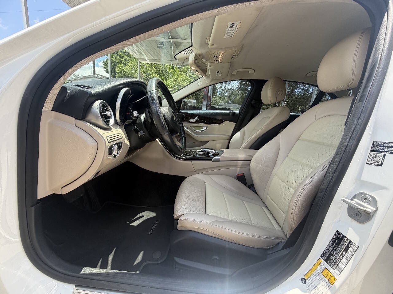 Used 2015 Mercedes-Benz C 300 Sedan image 10