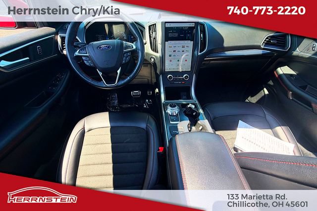 Used 2023 Ford Edge ST-Line w/ Class II Trailer Tow Package AWD/4WD image 9