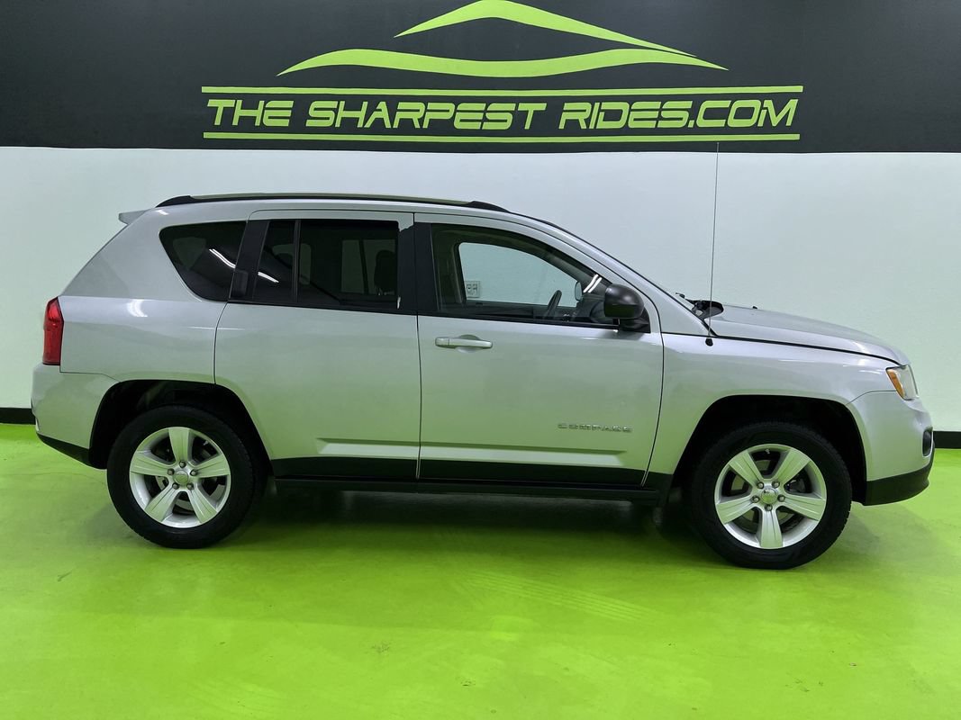Used 2012 Jeep Compass Sport AWD/4WD image 11