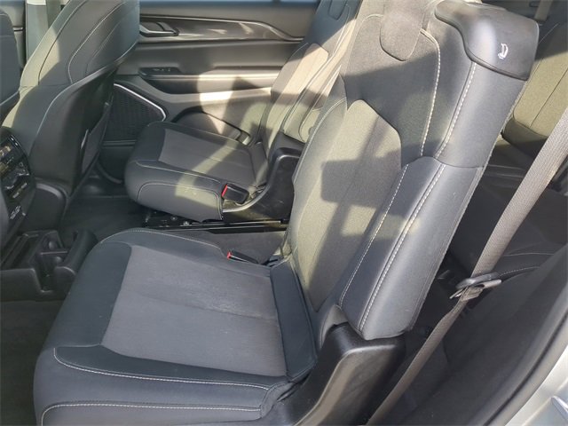 Used 2022 Jeep Grand Cherokee L Laredo w/ Luxury Tech Group I image 19