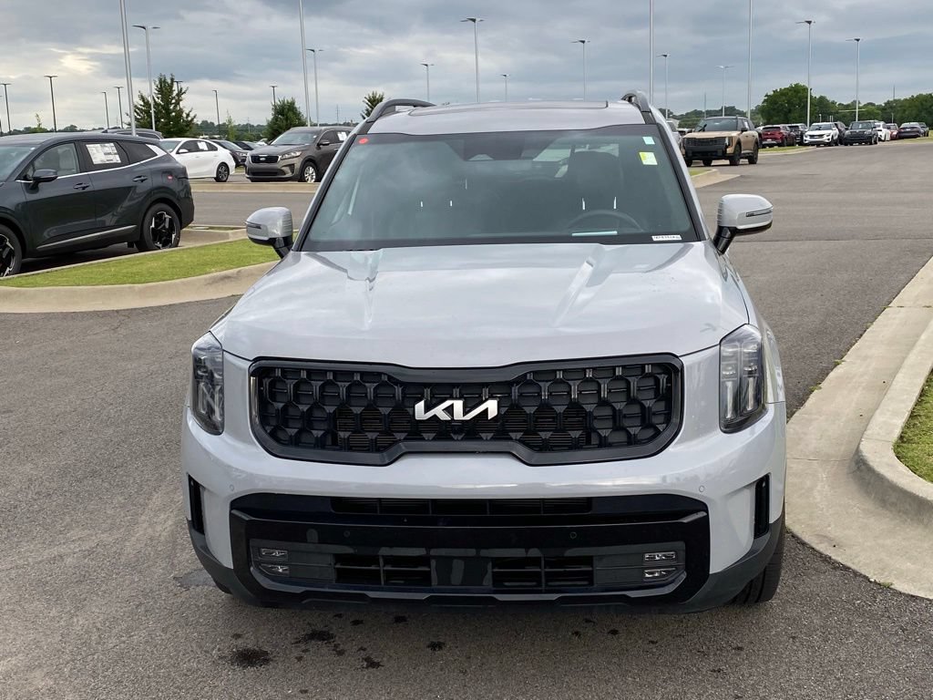 Certified 2024 Kia Telluride SX Prestige X-Line AWD/4WD image 2