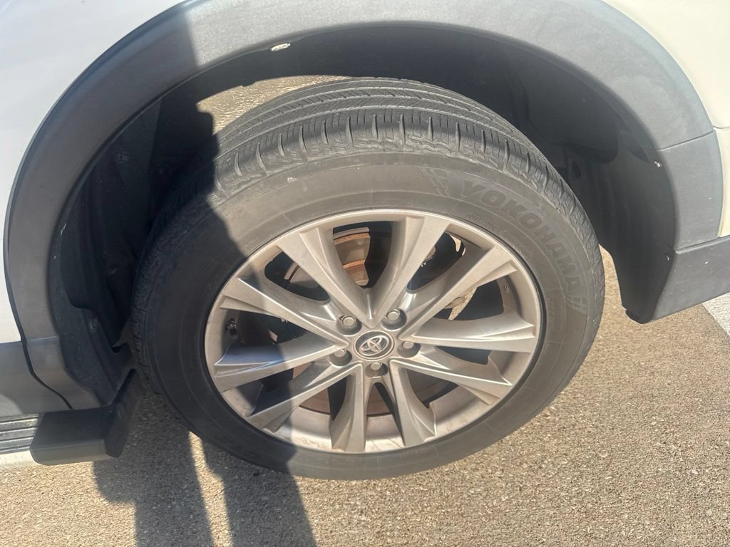 Used 2016 Toyota RAV4 Limited FWD image 10