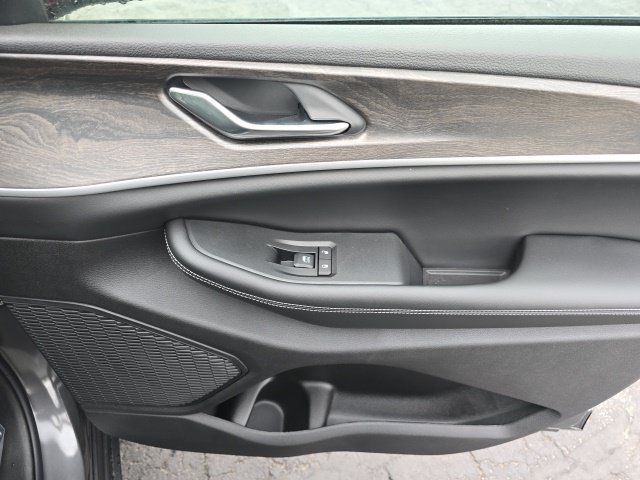 New 2026 Jeep Grand Cherokee Altitude AWD/4WD image 30
