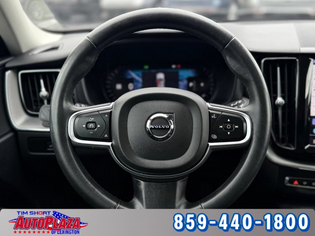 Used 2023 Volvo XC60 B5 Core w/ Climate Package AWD/4WD image 17