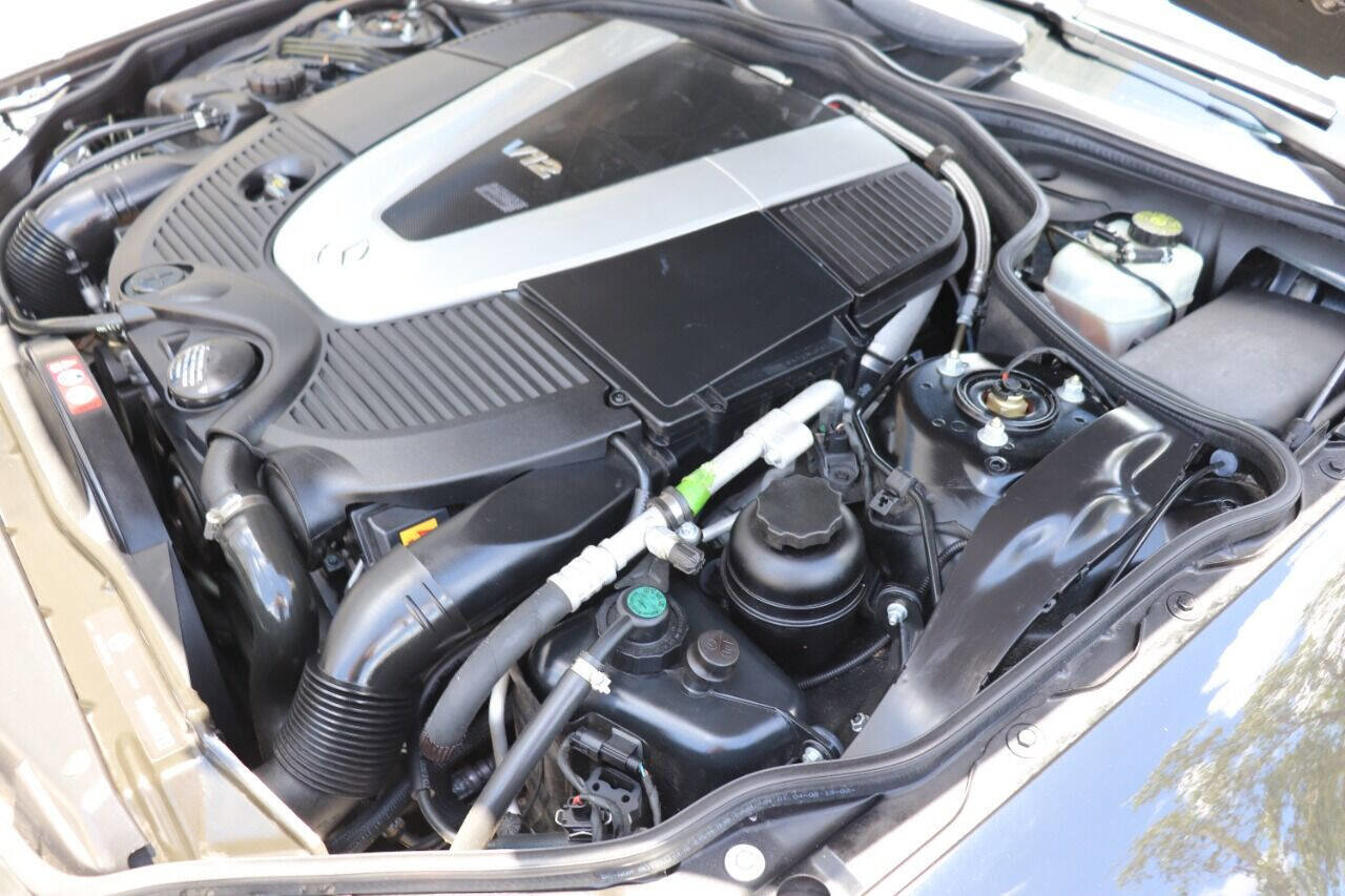 Used 2005 Mercedes-Benz SL 600 image 31