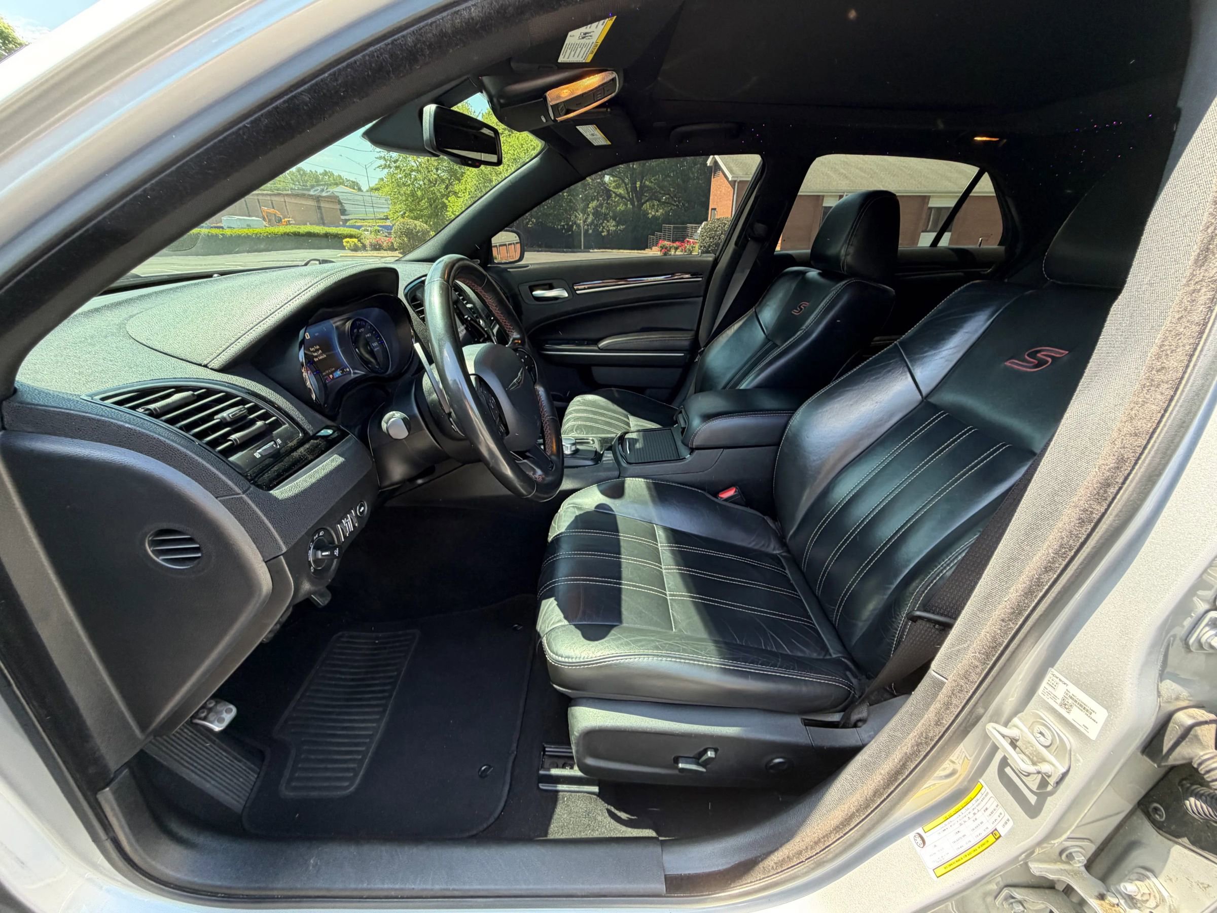 Used 2020 Chrysler 300 S image 12