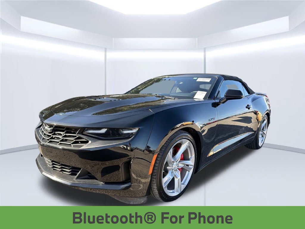 Used 2024 Chevrolet Camaro LT w/ Technology Package RWD image 18