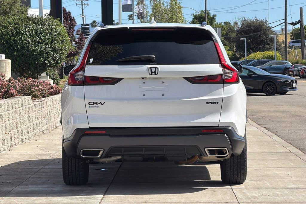 Certified 2025 Honda CR-V Sport-L image 5