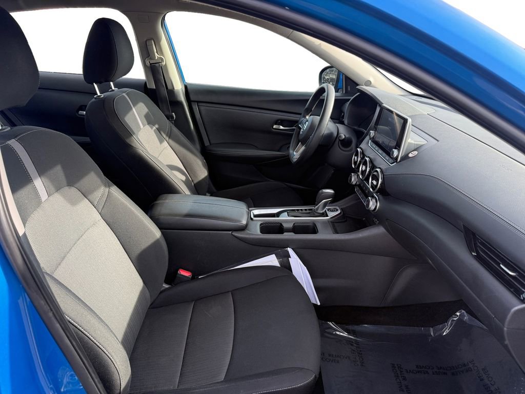Used 2023 Nissan Sentra SV FWD image 17