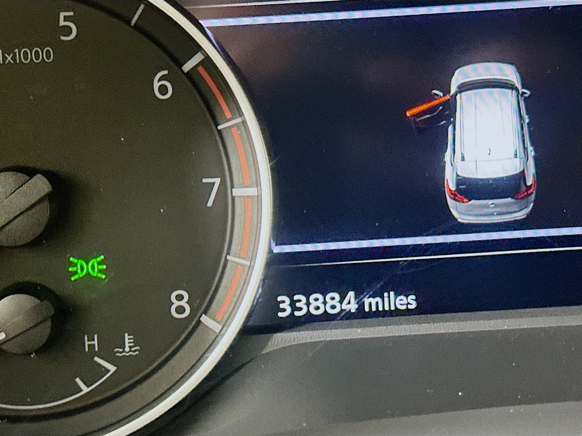 Used 2025 Nissan Rogue SV FWD image 19