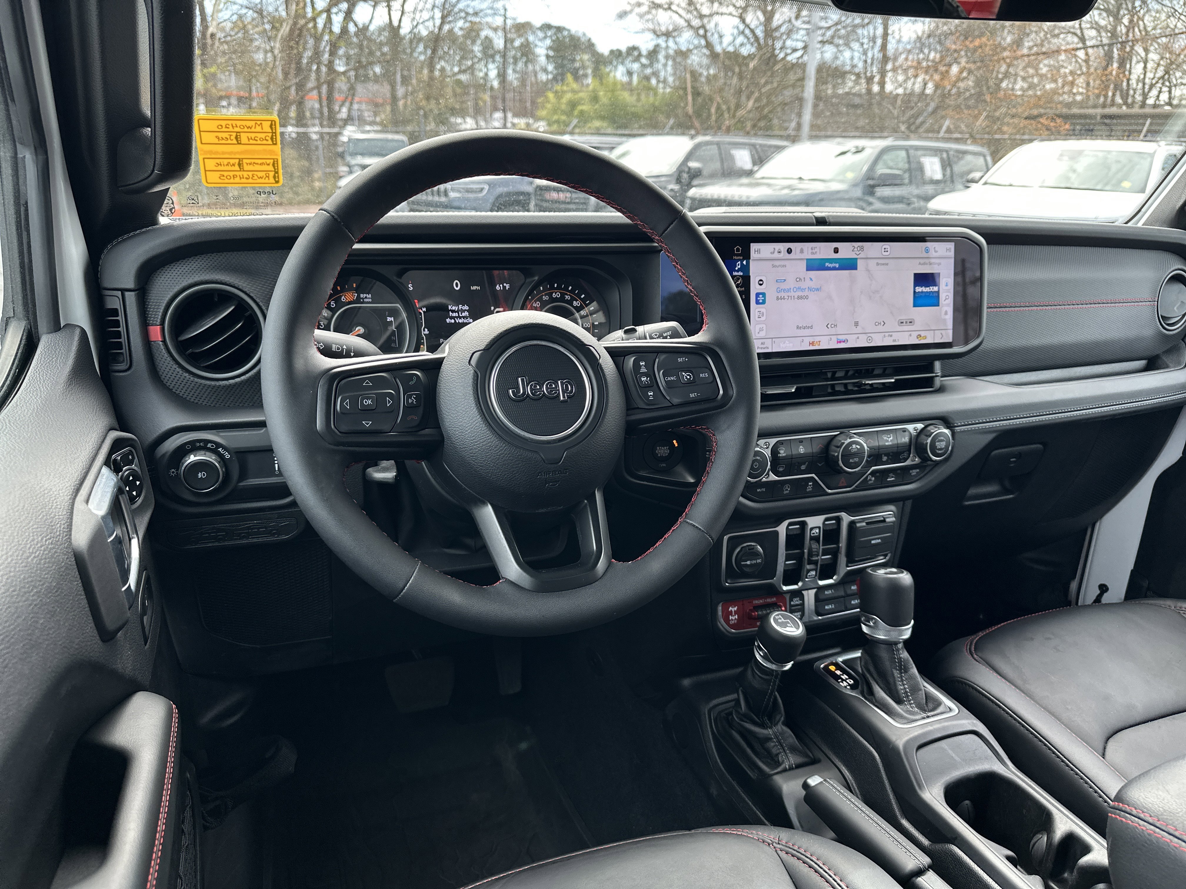 Used 2024 Jeep Wrangler Unlimited Rubicon w/ Technology Group image 26