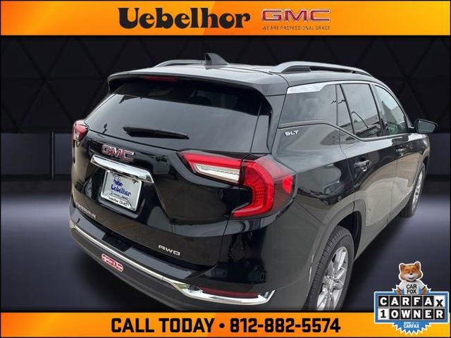 Used 2024 GMC Terrain SLT AWD/4WD image 5