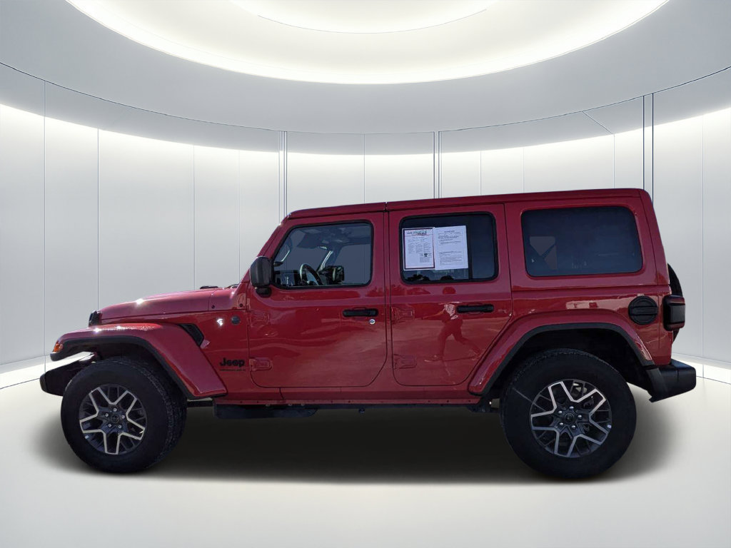 Used 2026 Jeep Wrangler Unlimited Sahara AWD/4WD image 7