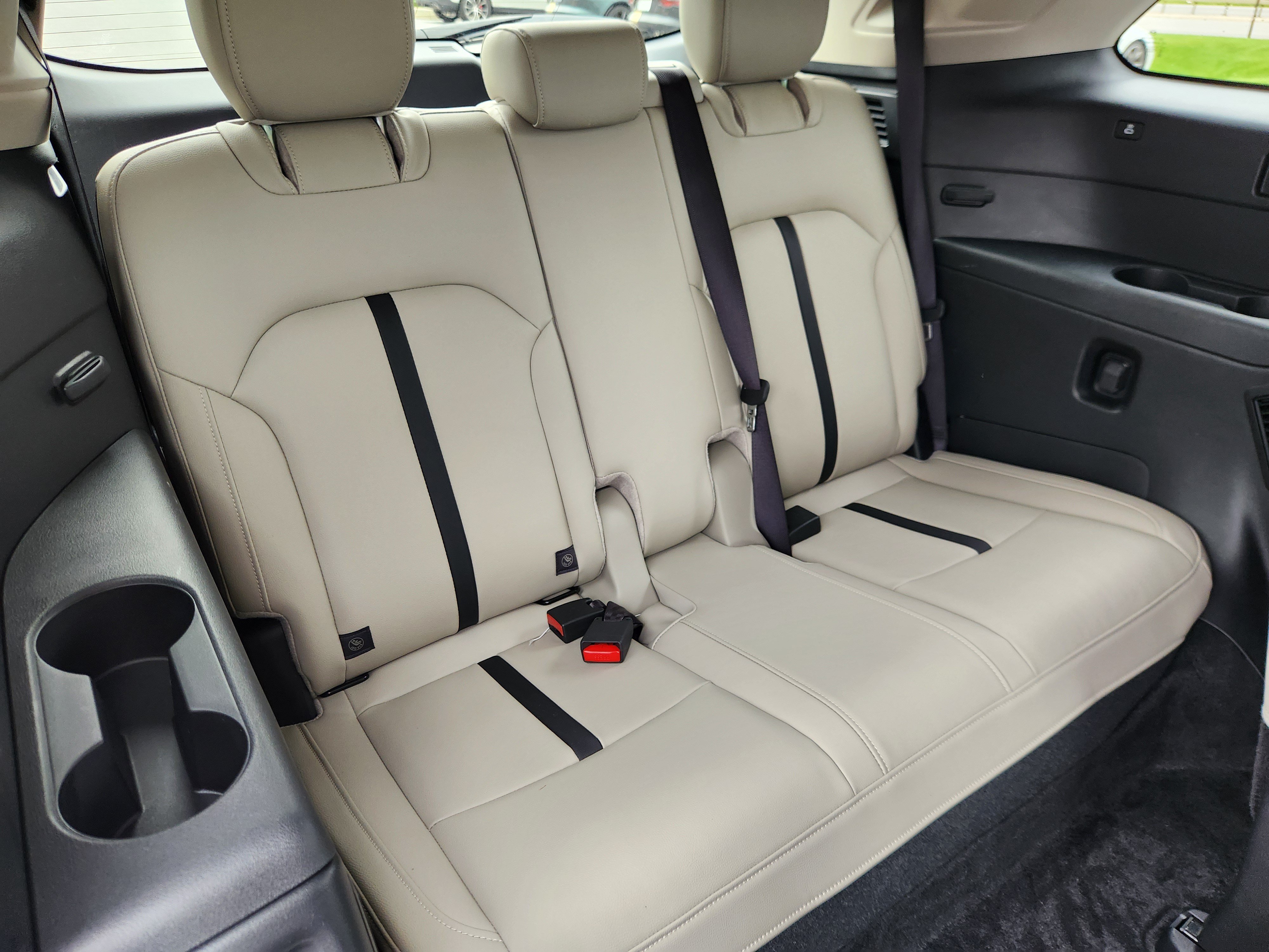 Certified 2024 MAZDA CX-90 Plug-In Hybrid w/ Preferred AWD/4WD image 16