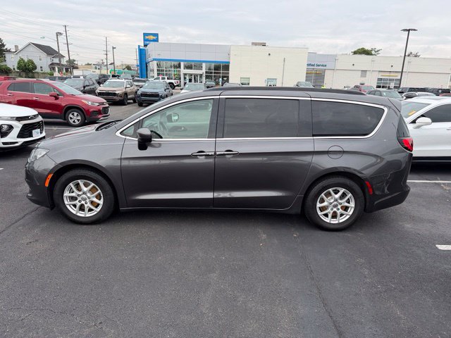 Used 2020 Chrysler Voyager Lxi FWD image 6