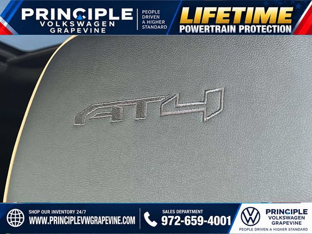 Used 2024 GMC Yukon AT4 w/ Technology Package AWD/4WD image 15