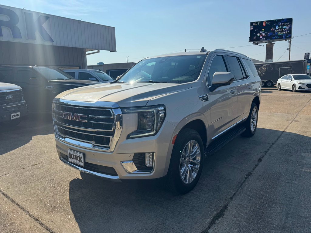 Used 2021 GMC Yukon SLT image 1
