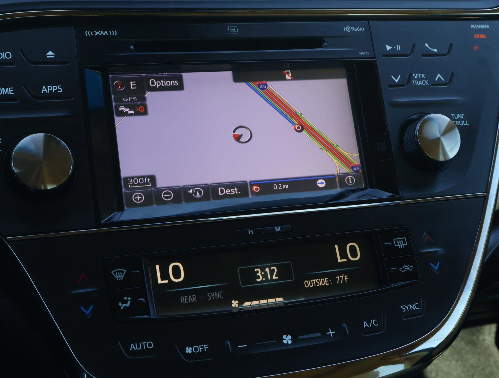 Used 2016 Toyota Avalon Limited w/ Toyota Safety Sense Package image 28