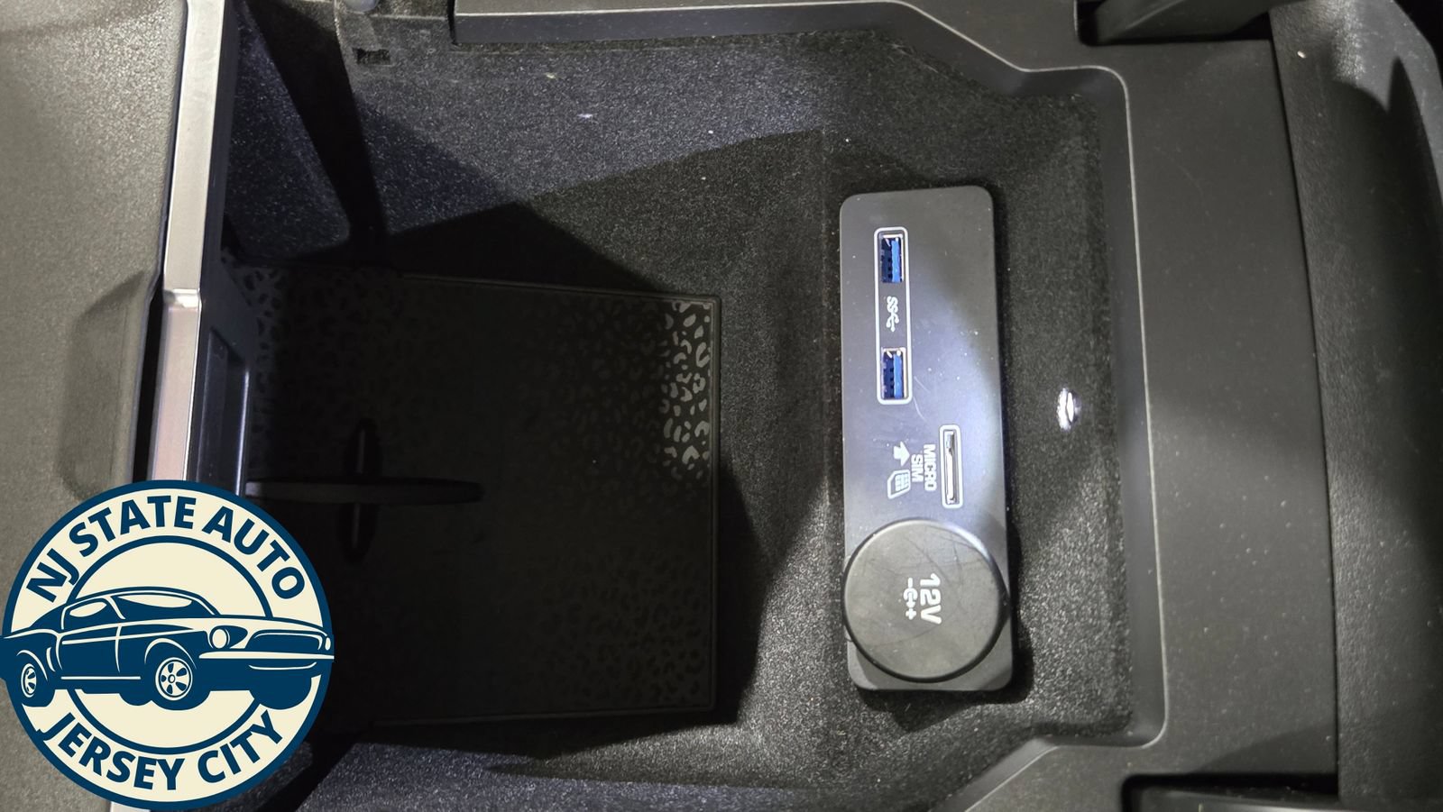 Used 2019 Jaguar E-PACE S AWD/4WD image 21