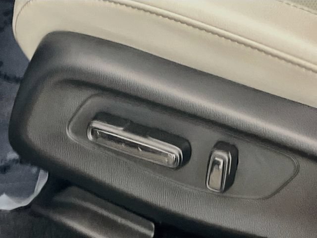 Certified 2025 Honda HR-V EX-L image 25