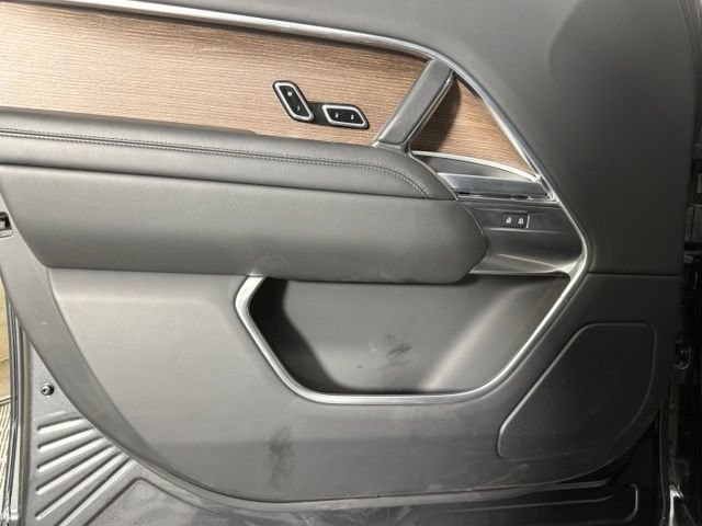 Used 2024 Land Rover Range Rover SE AWD/4WD image 14