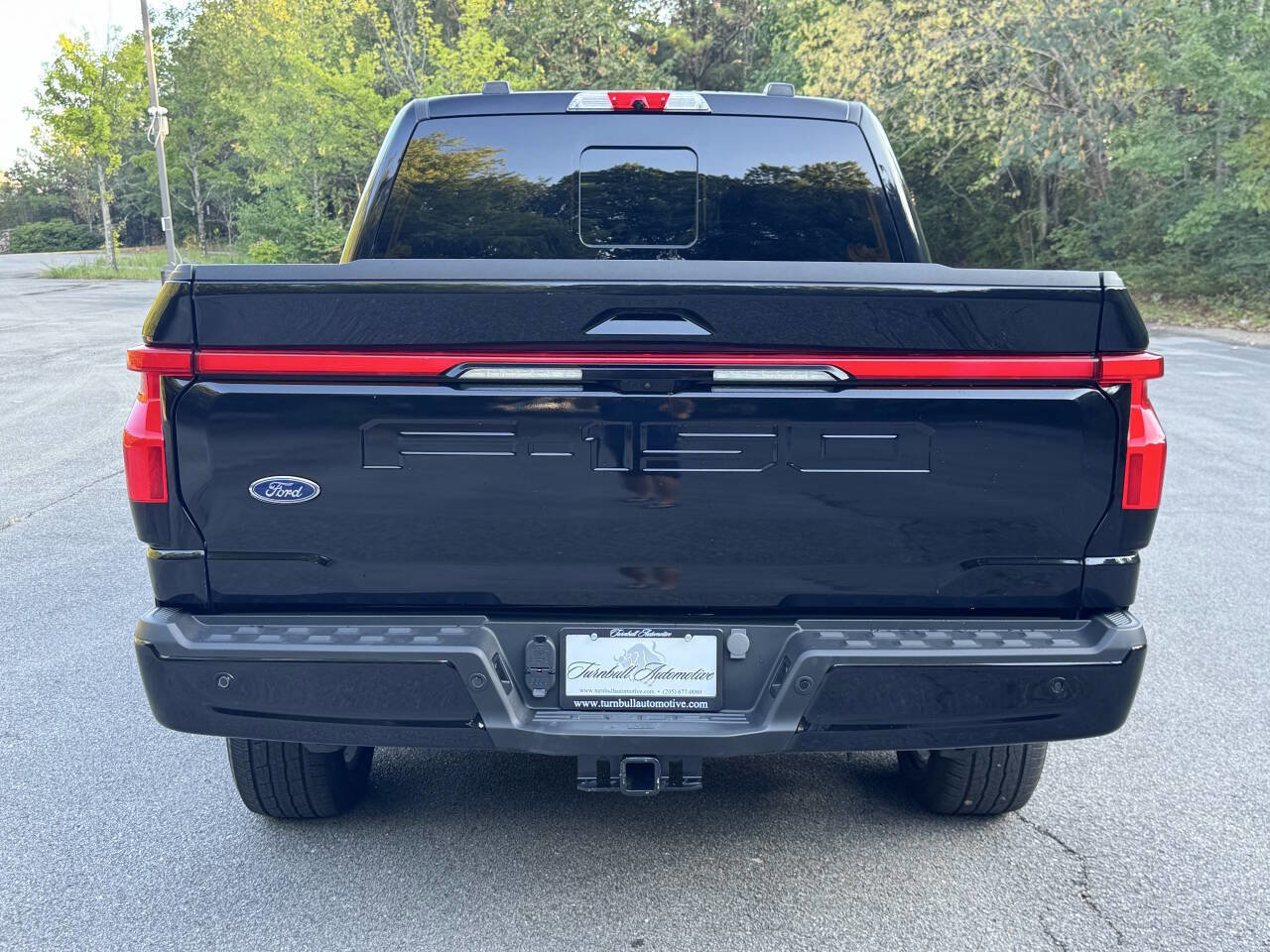 Used 2023 Ford F150 Lightning Platinum image 8