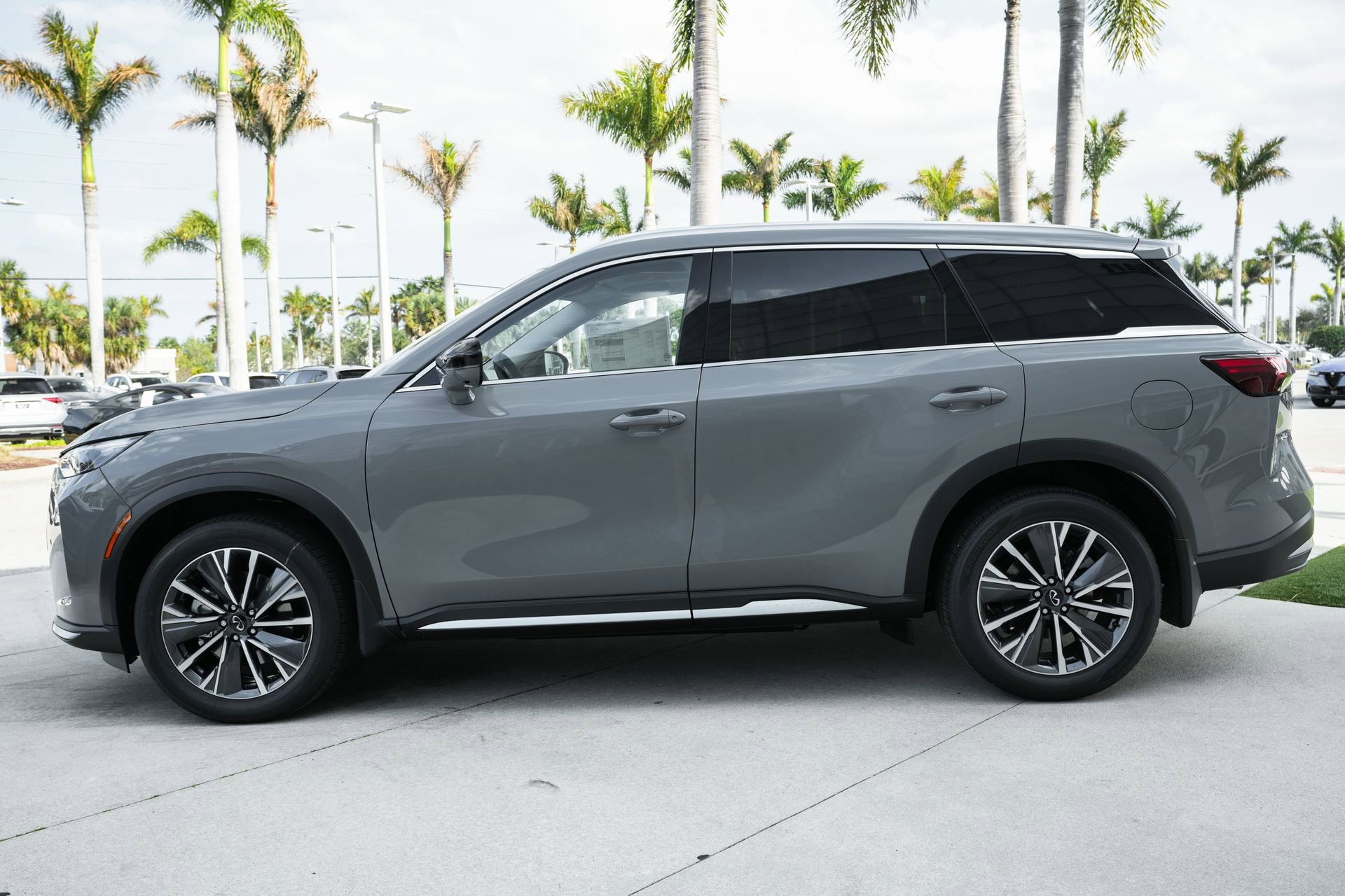 New 2026 INFINITI QX60 Luxe w/ Cargo Package image 19