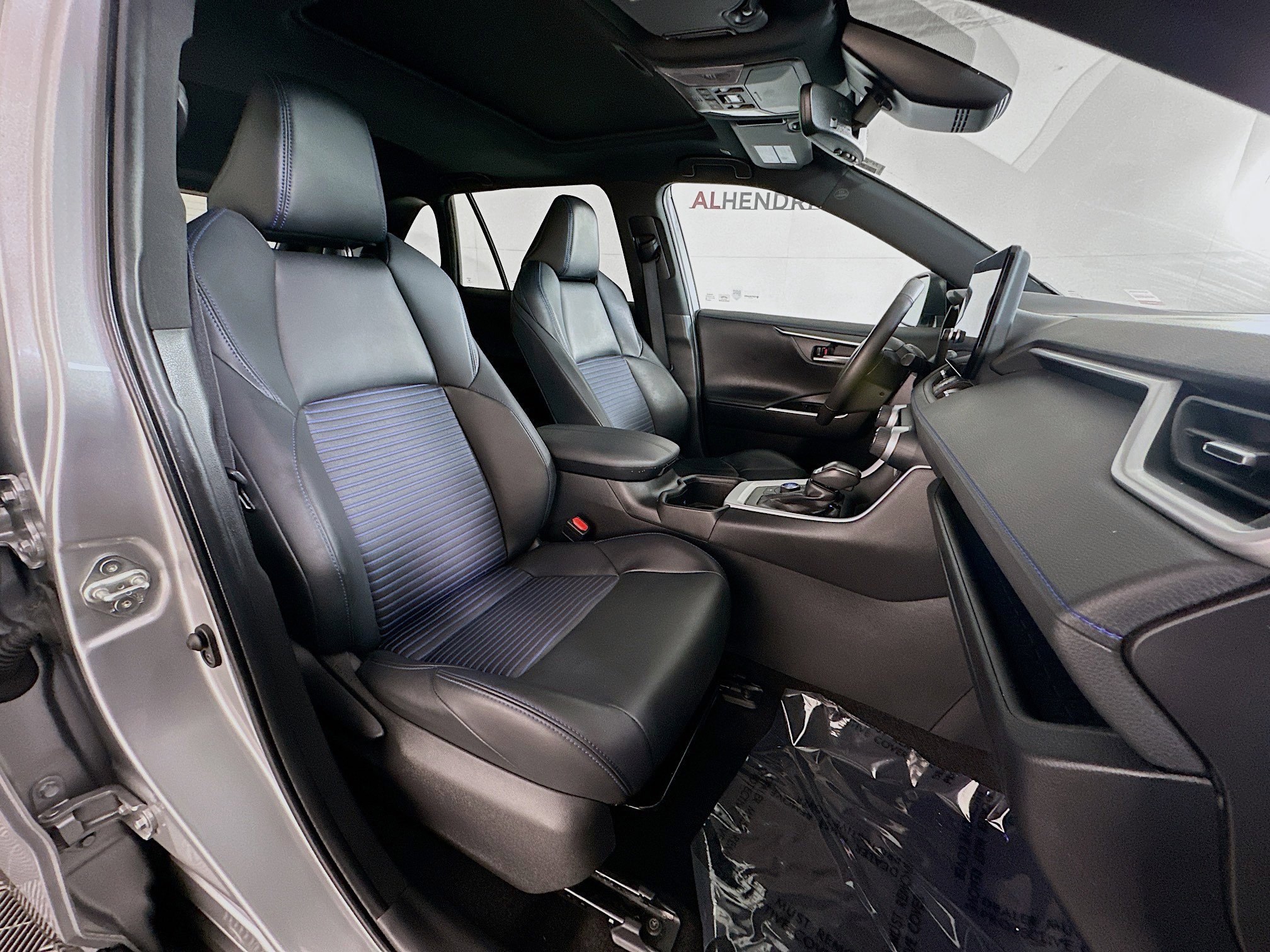 Used 2024 Toyota RAV4 XSE image 28