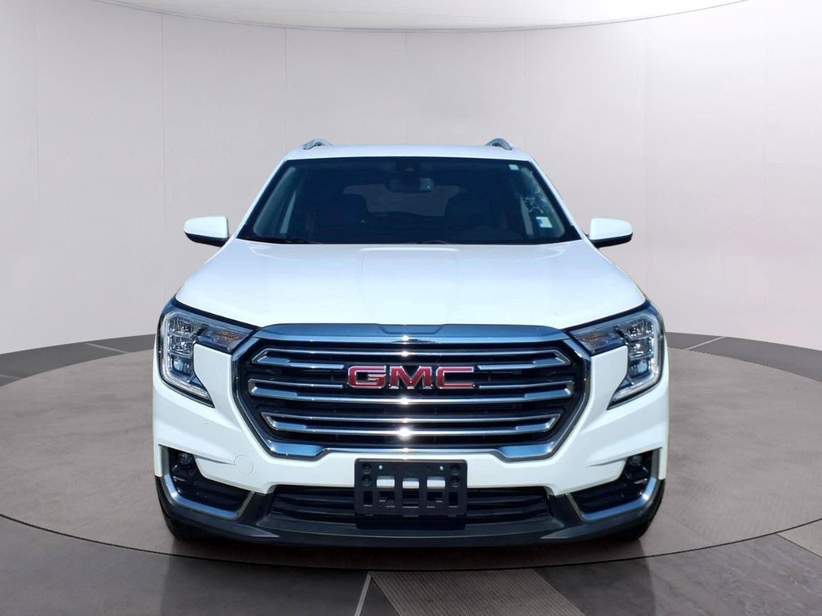 Used 2023 GMC Terrain SLT AWD/4WD image 8