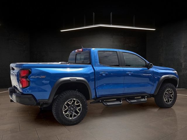 Used 2024 Chevrolet Colorado ZR2 w/ Safety Package AWD/4WD image 7