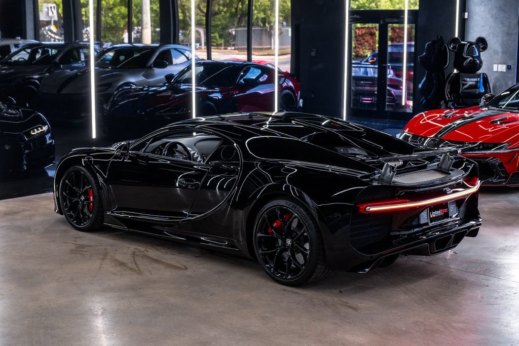 Used 2018 Bugatti Chiron AWD/4WD image 20
