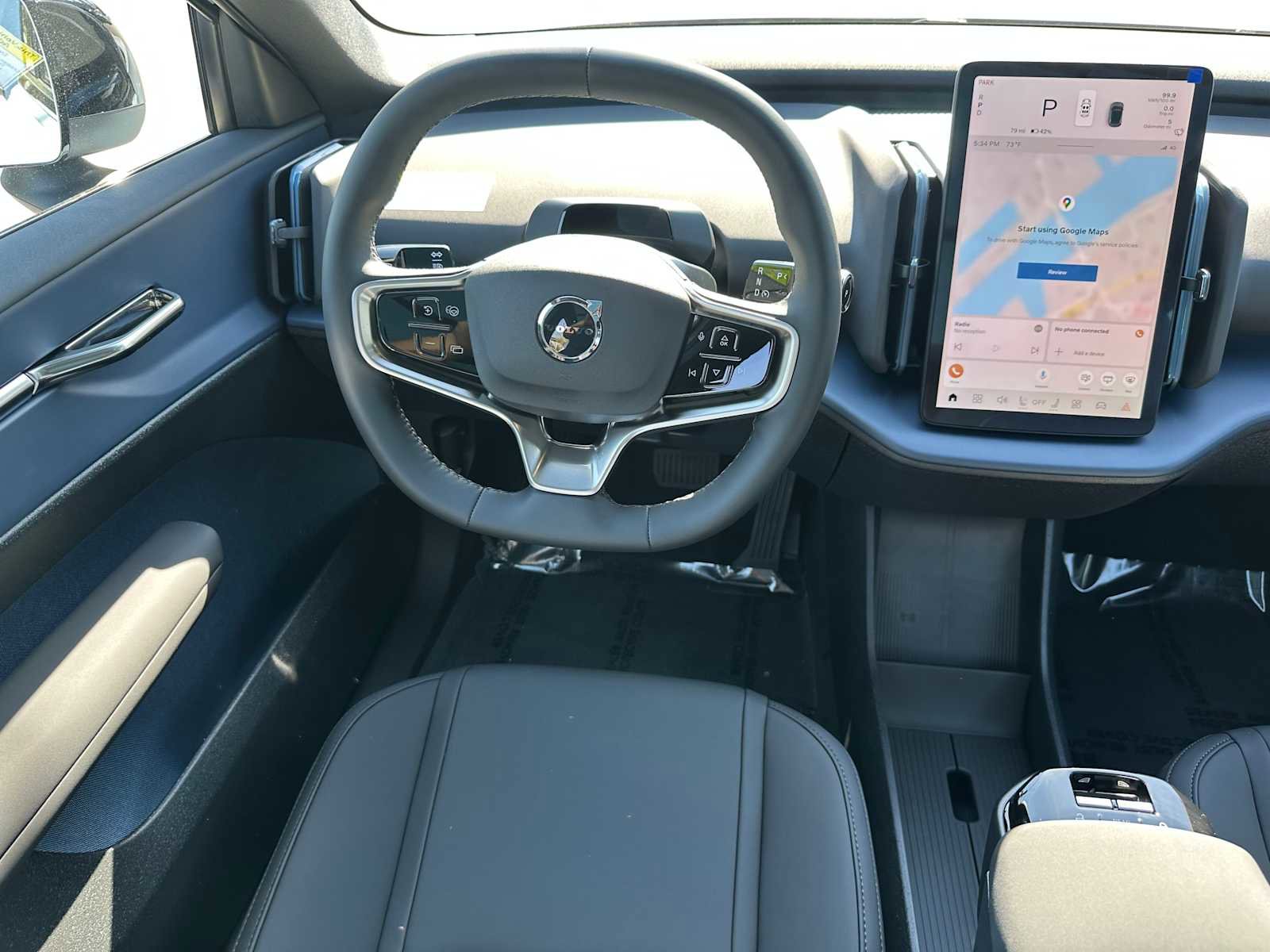 New 2026 Volvo EX30 Cross Country Ultra w/ Protection Package Premier AWD/4WD image 17