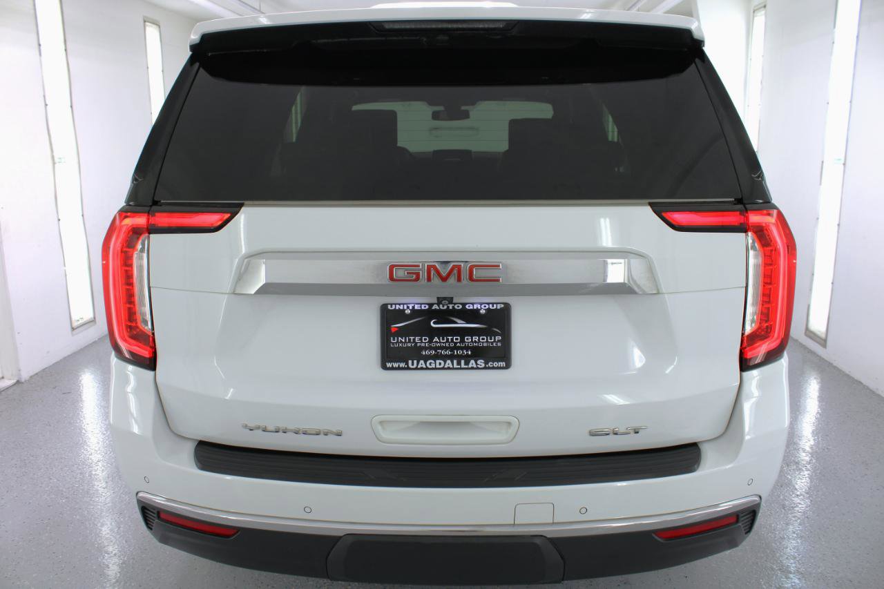Used 2022 GMC Yukon SLT w/ SLT Premium Package image 8