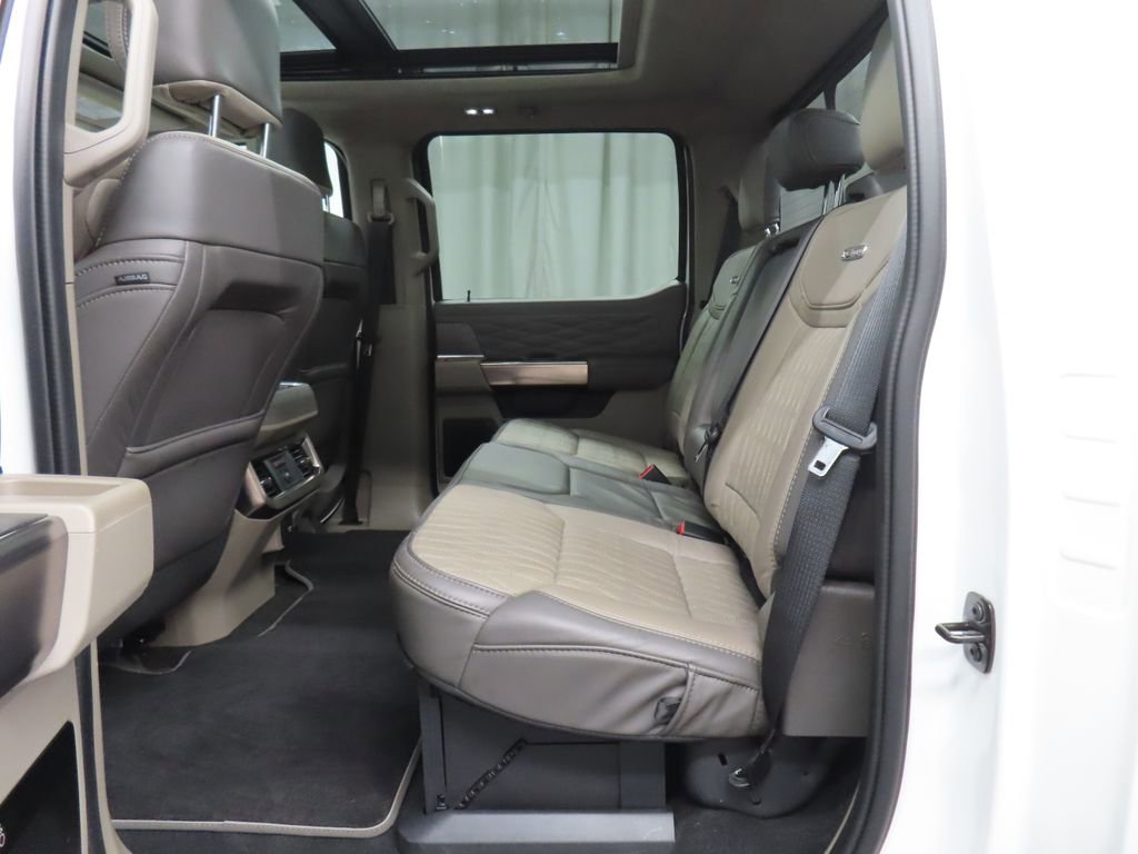 Used 2025 Ford F450 Platinum w/ Platinum Plus Package AWD/4WD image 13