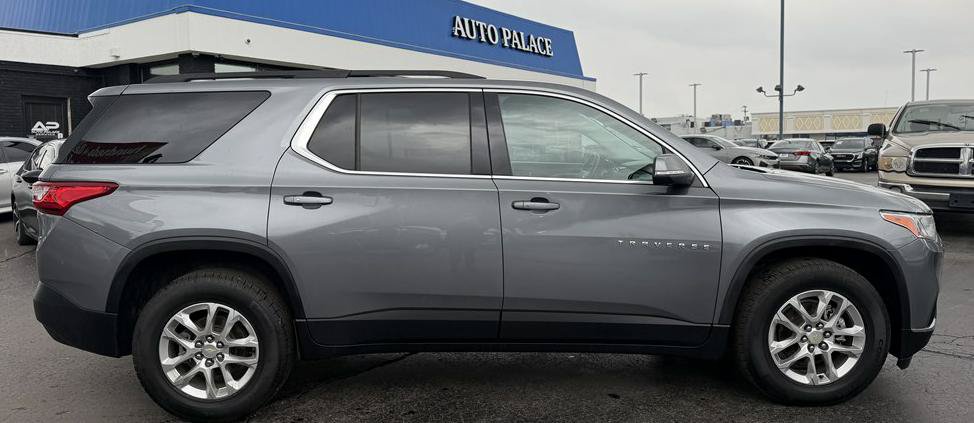 Used 2021 Chevrolet Traverse LT AWD/4WD image 8
