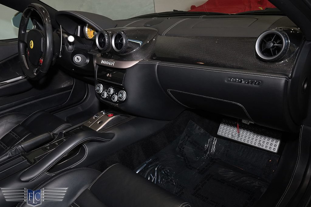 Used 2011 Ferrari 599 GTB Fiorano RWD image 29
