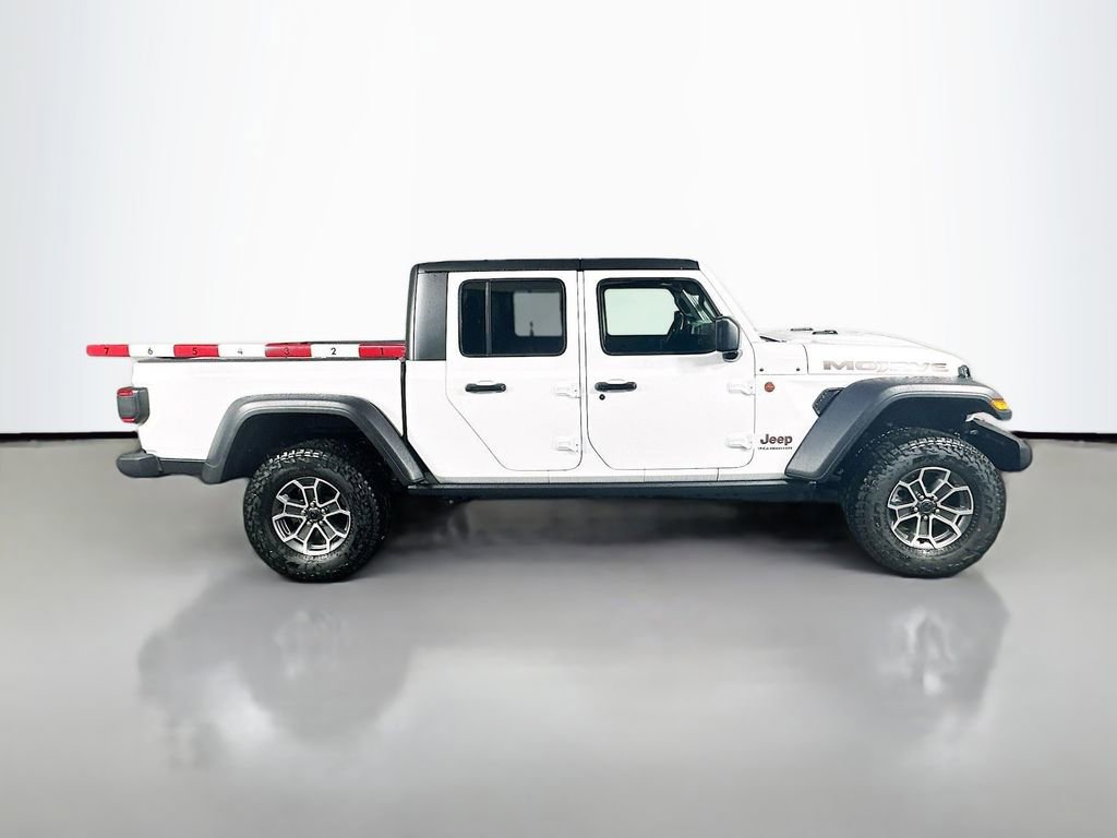 New 2026 Jeep Gladiator Mojave image 8