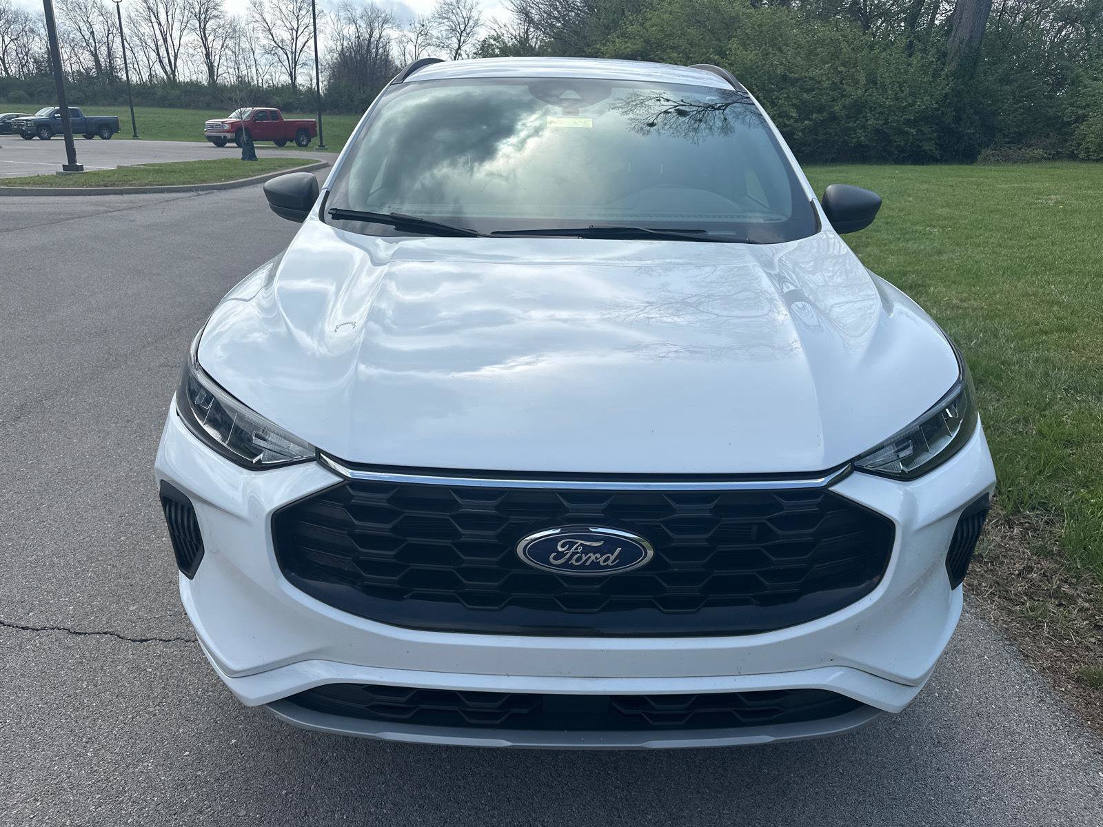 Used 2023 Ford Escape ST-Line w/ Cold Weather Package image 16