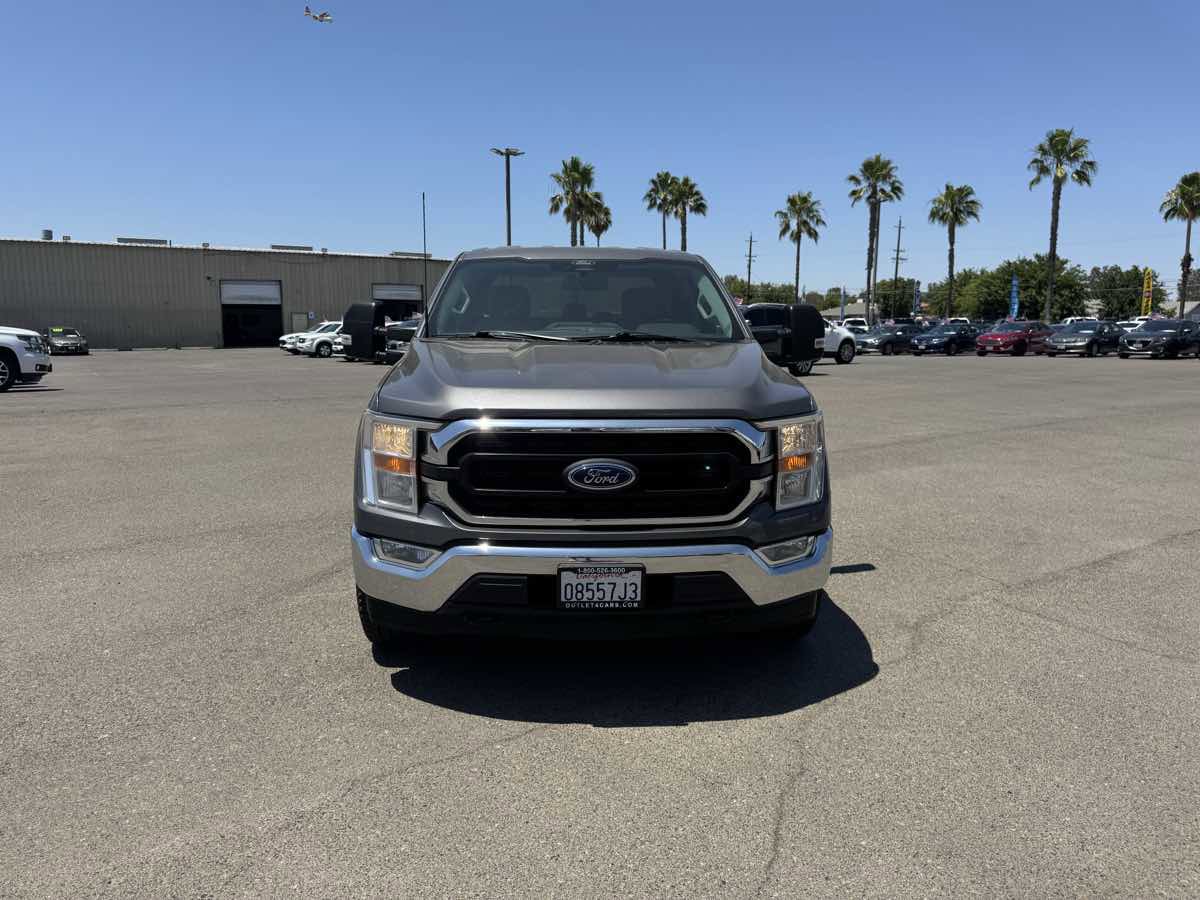 Used 2021 Ford F150 XLT w/ Equipment Group 301A Mid image 4