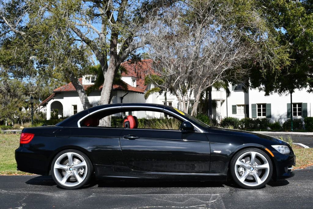 Used 2011 BMW 335i Convertible image 46