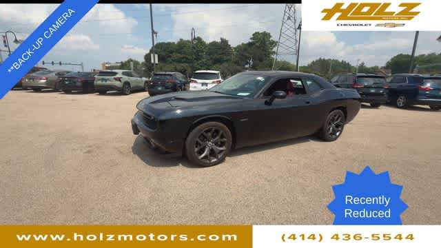 Used 2018 Dodge Challenger R/T Plus RWD image 4