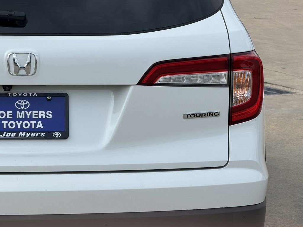 Used 2022 Honda Pilot Touring image 9