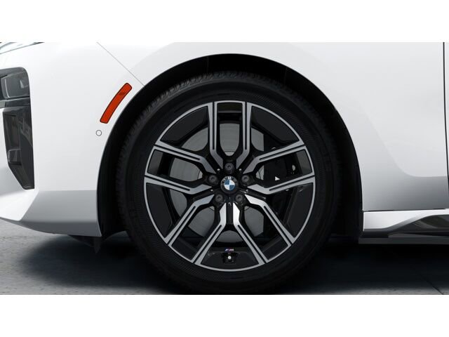 New 2026 BMW i7 eDrive50 w/ Executive Package image 7