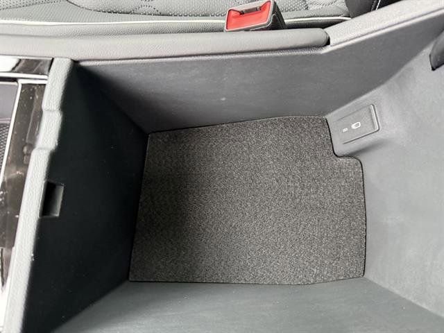 New 2025 Volkswagen Atlas SEL Premium R-Line image 26